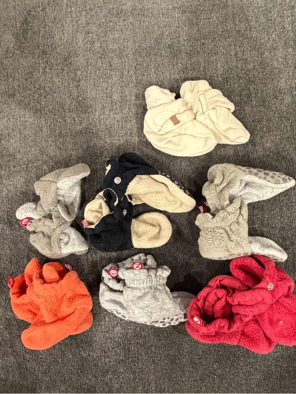 Zutano button warm shoes - size 3-18mo